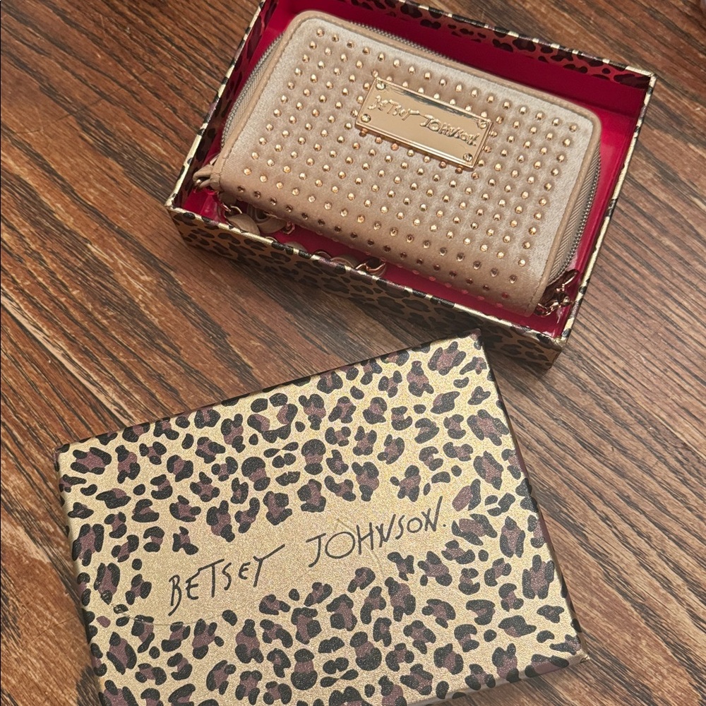 Betsey Johnson Wallet Wristlet